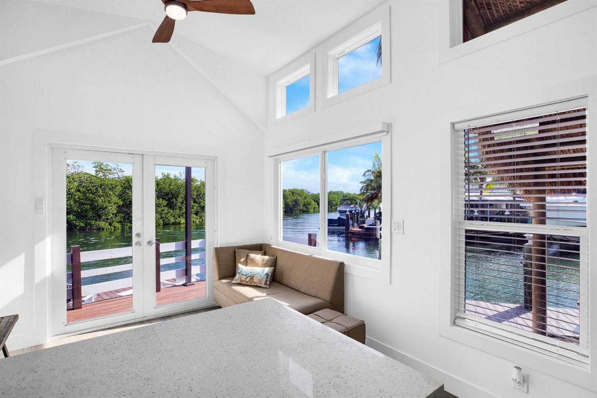 Tiny Home On Waterfront, Bay Views, Deck, Pool Jewfish Zimmer foto