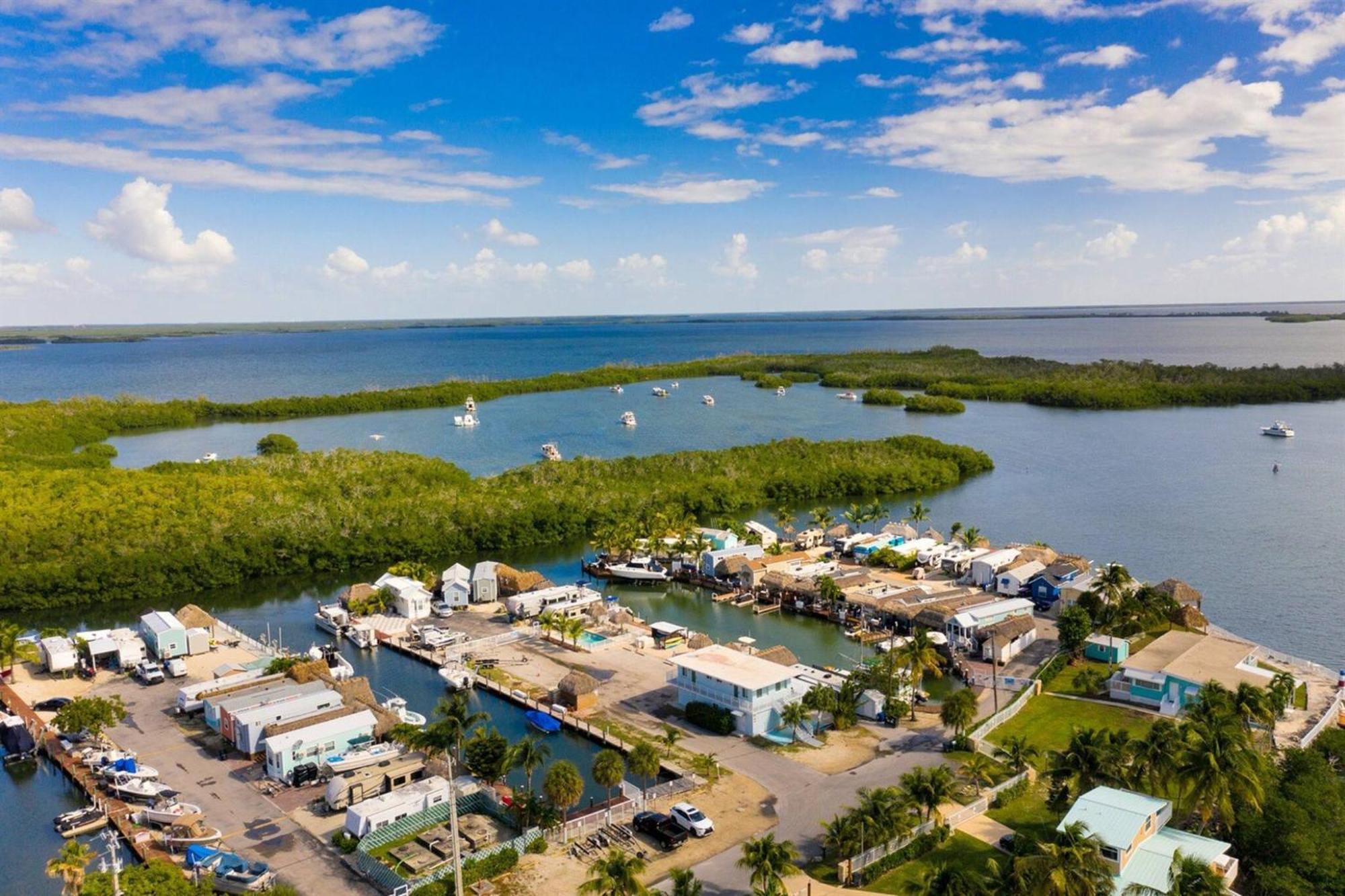 Tiny Home On Waterfront, Bay Views, Deck, Pool Jewfish Zimmer foto